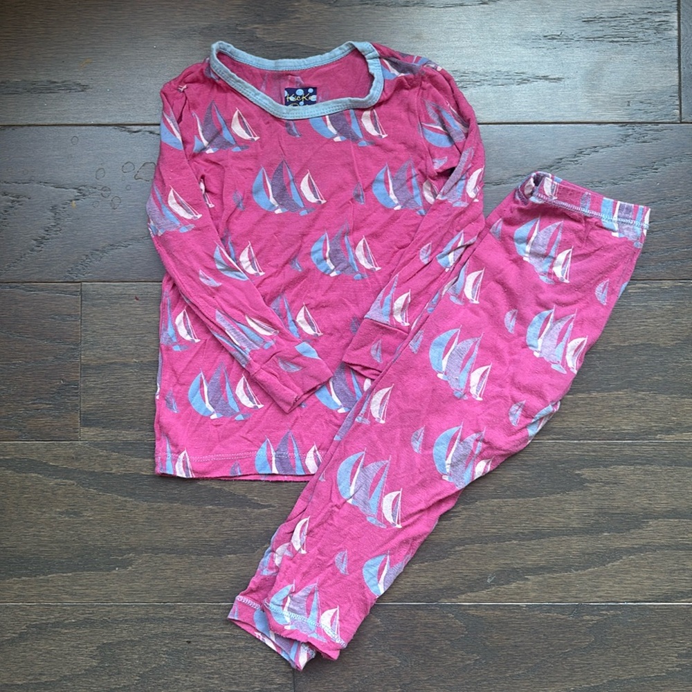 Kickee Pant bamboo sailboat 2 pc pajama